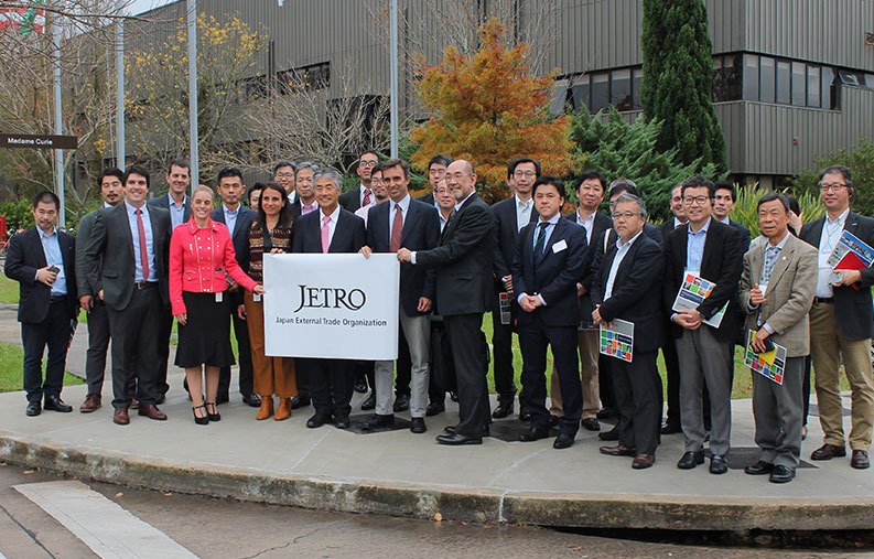 Delegación japonesa visita Costa Oriental